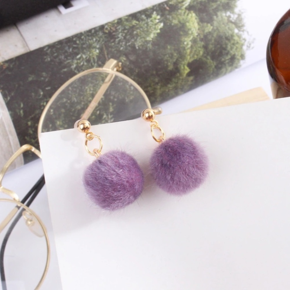 ✨2/$10✨ Light purple velvet ball earrings